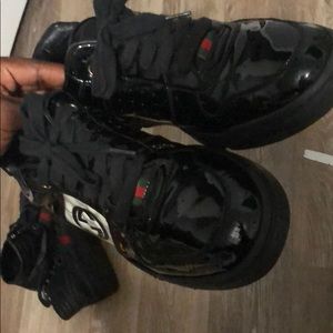 Gucci low top vintage leather